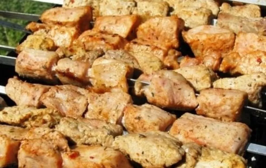 Pork kebabs in vinegar