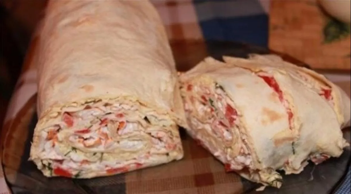 Lavash rolls with crab sticks