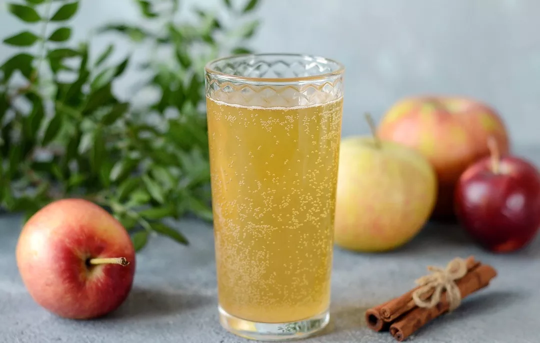 Non-alcoholic apple cider