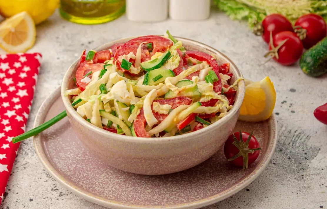 Salad with Peking cabbage