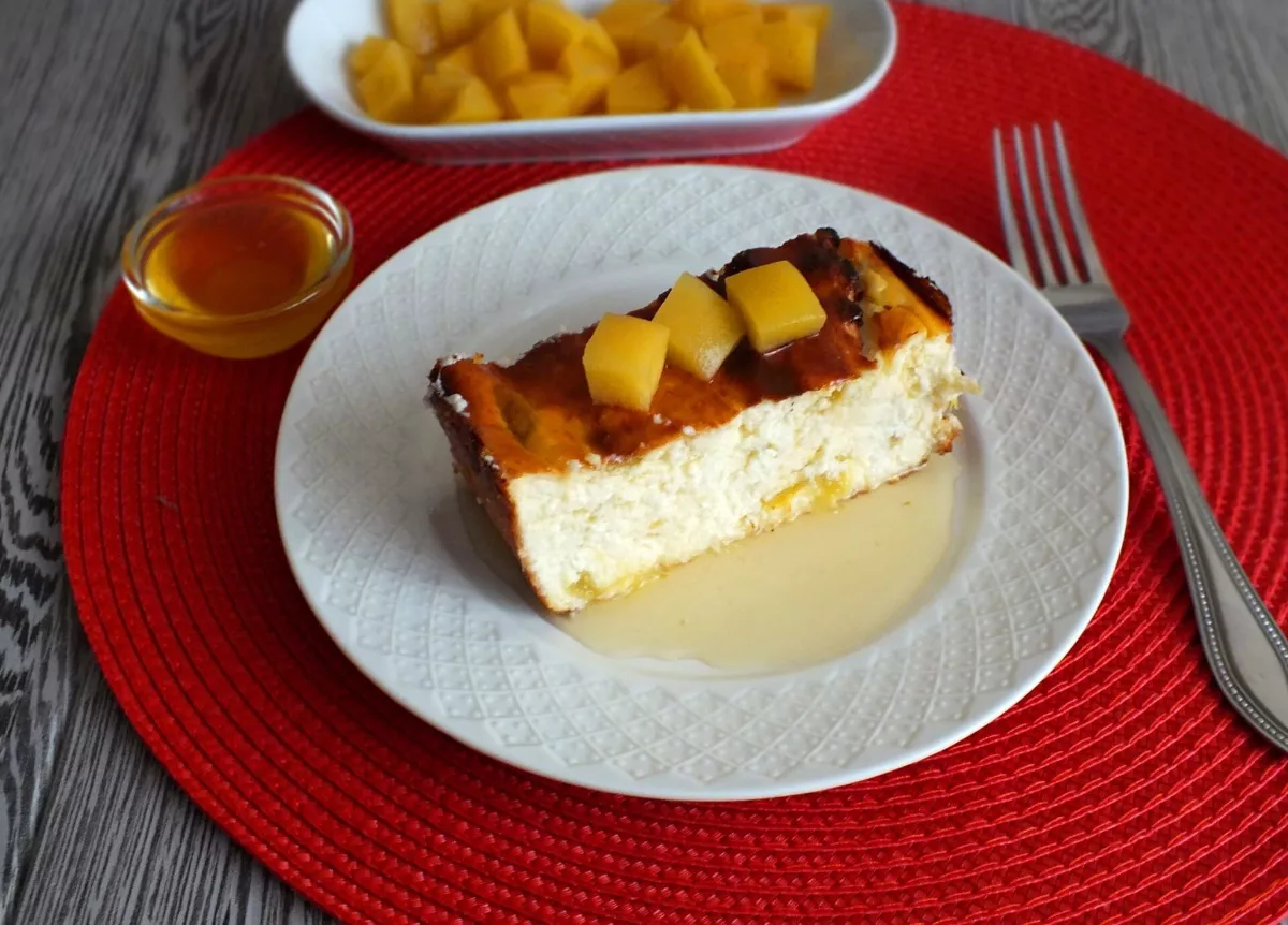 Curd casserole with mangoes