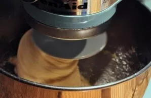 First you need to knead the dough. To do this, in a bowl from warm milk (3 tablespoons), sugar (1 tablespoon) and yeast, make a dough. Wh...