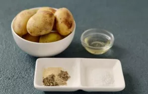 Prepare all the ingredients.