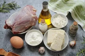 Prepare all the necessary ingredients.