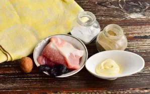 Prepare the ingredients.