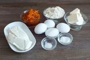 Prepare the necessary ingredients.