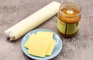 Prepare the ingredients.