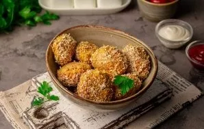 Serve nuggets with your favorite sauce. Delicious!