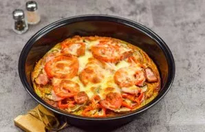 After a while, carefully remove the pizza from the mold and serve.