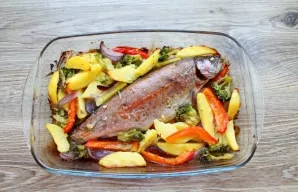 Place in a hot oven and bake for 30-40 minutes until soft. After the specified time, remove from the oven and serve.