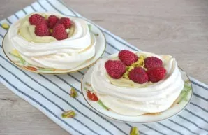 Cakes unusually tender and fluffy. Delicious!