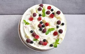 Remove the cake from the refrigerator just before serving. Garnish according to your taste with fresh berries, fruit, white chocolate, mi...