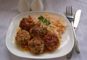 Serve with a vegetable salad or side dish.