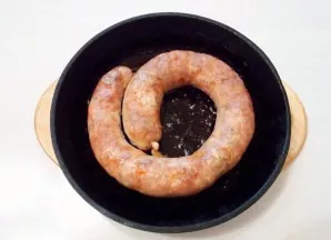 Bake the sausage in a preheated oven at 180 degrees for 30-40 minutes until cooked. If a clear juice runs out when pierced, the sausage i...