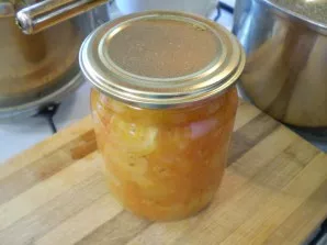 Cover with lids and screw on. Turn it upside down until completely cooled.