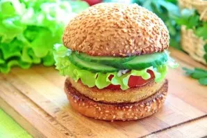 Grease the second half of the bun with sweet mustard or any sauce to taste, put on top. Healthy and, most importantly, delicious vegetabl...