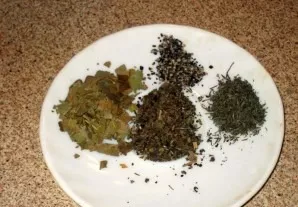 The spices I use are cilantro, oregano, thyme, pepper, salt, a mixture of bay leaf.