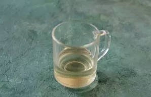 Mix sugar and water, add lemon juice. Bring to a boil over medium heat, boil for 7 minutes. Then pour in the syrup and cool at room tempe...