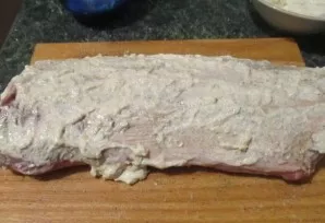 Brush the pork with the mixture from all sides.