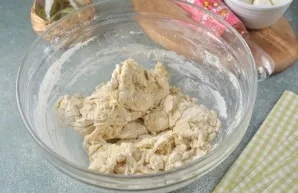 First, mix all the ingredients with a spoon.