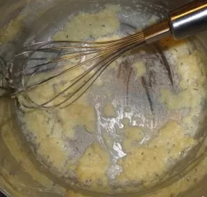 Beat the butter and flour until smooth, without removing the pot from the heat.