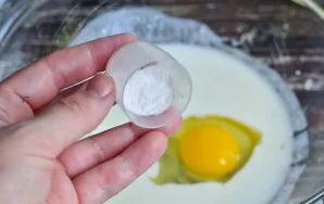 Put in the garden. Stir.