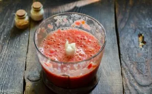 Grind all ingredients in a blender.