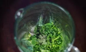 Add coriander, salt and pepper.