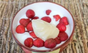 Then put the honey in the bowl.