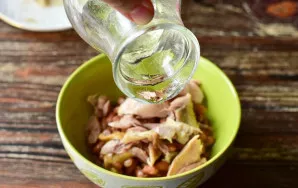 Pour in vegetable oil.