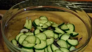 And cucumbers. Add a little salt and stir.