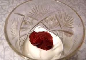 In a separate bowl, mix sour cream with tomato paste and dilute the mixture with water, add salt and pepper to taste.