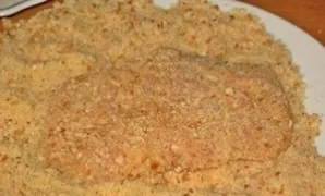 Beat the egg, pour the breadcrumbs into the bowl. Soak the schnitzels in a beaten egg and roll very well in breadcrumbs. Otherwise, the j...