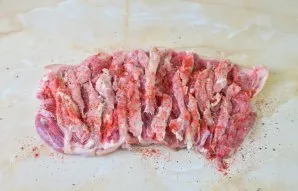 Sprinkle everything with salt and spices. Add garlic squeezed through a press. Use spices to your liking. Ground pepper, paprika, dried h...