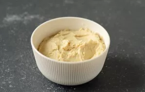 Crush cauliflower, onion, garlic, chickpeas, lemon juice and tahini until smooth.