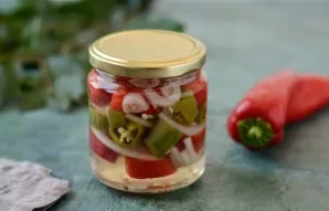 Chilli peppers for the winter are ready! Good luck preparing!