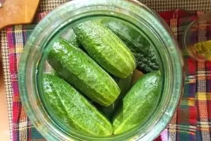 Then put the cucumbers.