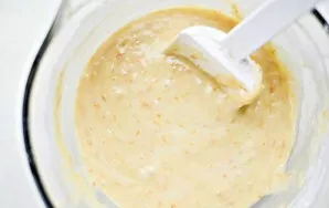 Then add flour and fermented milk to the egg mass. Mix everything.