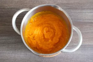 Crush with a blender until smooth.