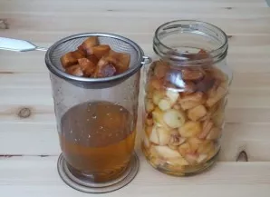 Filter the infusion.