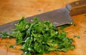 Then finely chop the greens.