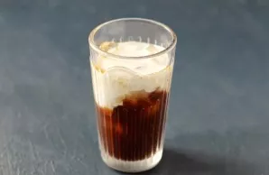 Then pour in the coconut milk. Stir before use.