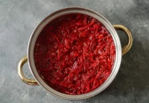 Then add the stewed vegetables and bay leaf.