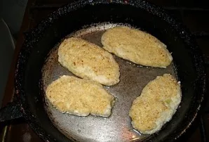 Fry in vegetable oil on one side.