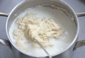 Heat the milk to about 80 degrees and pour it into the dough. Milk should be very hot.