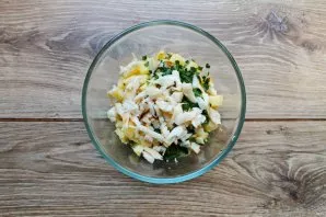 Add mayonnaise, stir and leave for 30 minutes in the refrigerator.