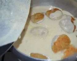 Put the meatballs in the sauce and simmer over low heat for 10-15 minutes. Delicious!