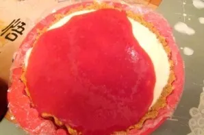 When the resulting berry puree cools down and begins to thicken, pour it over a layer of yogurt. Attention  the yogurt layer should alrea...