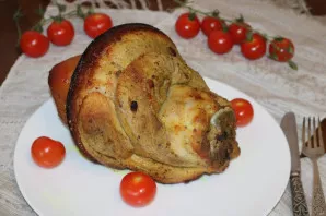 This pork muzzle is delicious and hot and cold. Delicious.