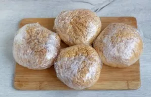 Wrap each bun tightly with plastic wrap or foil.